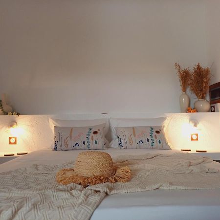 Philoxenia, Maison Et Table D'Hotes Ла-Салін-ле-Бен Екстер'єр фото